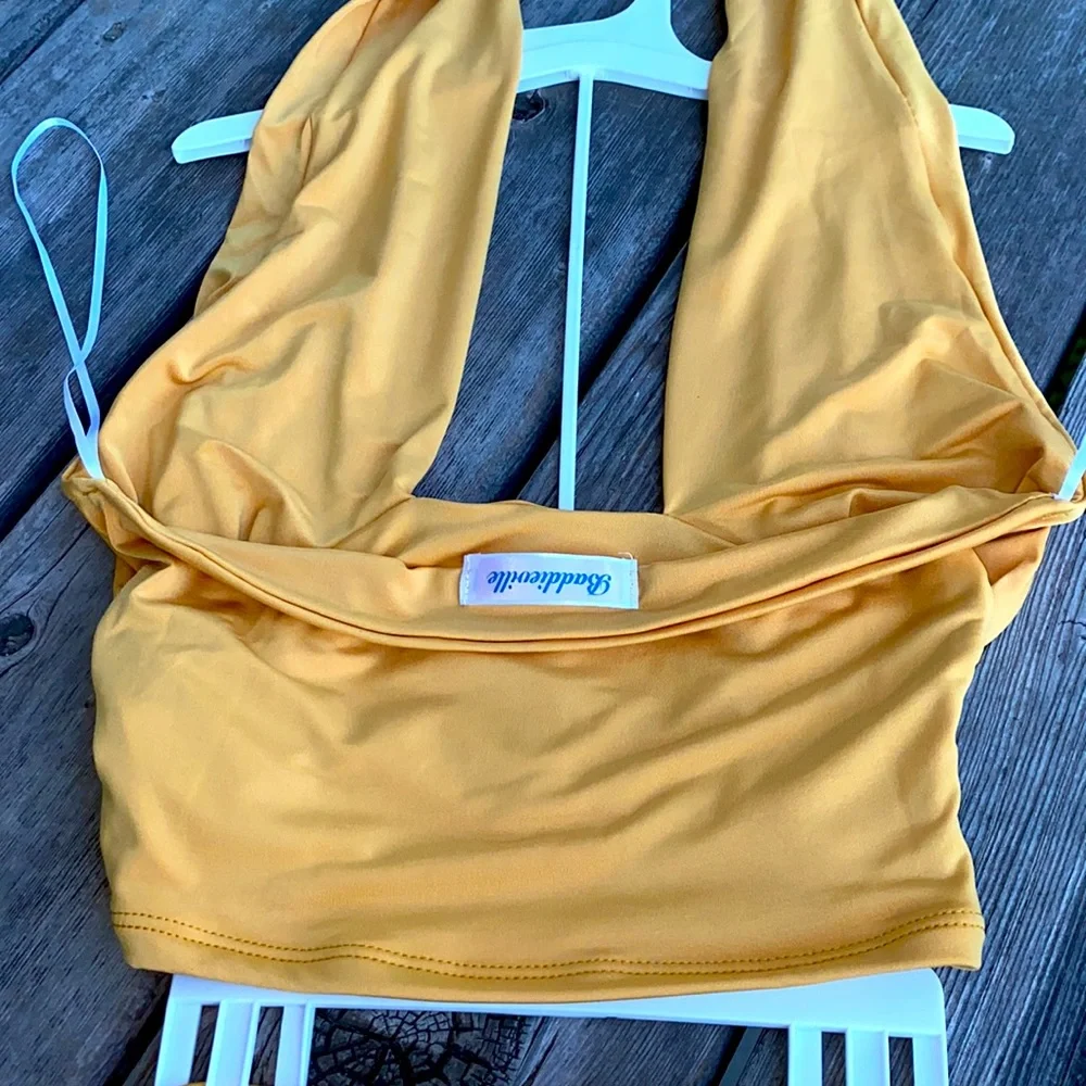 2 Piece Skirt Set 💛 Size Small - Picture 3 of 7